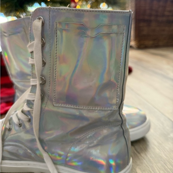 Holographic Discontinued Dolls Kill YRU Boots with Credit Card Pockets Size 11 - Picture 11 of 11